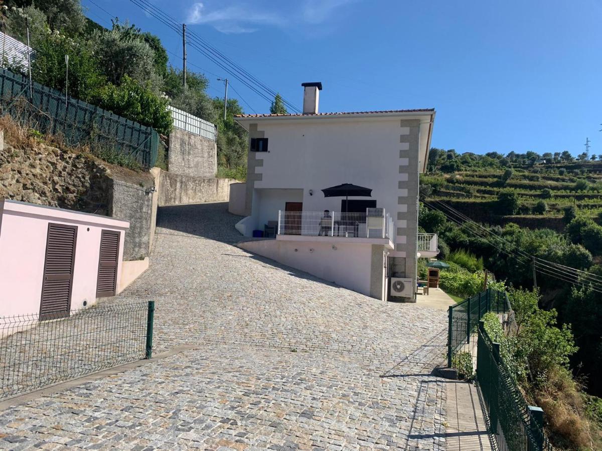 Douro Nest Houses คาลดาสดีแอร์กอส ภายนอก รูปภาพ