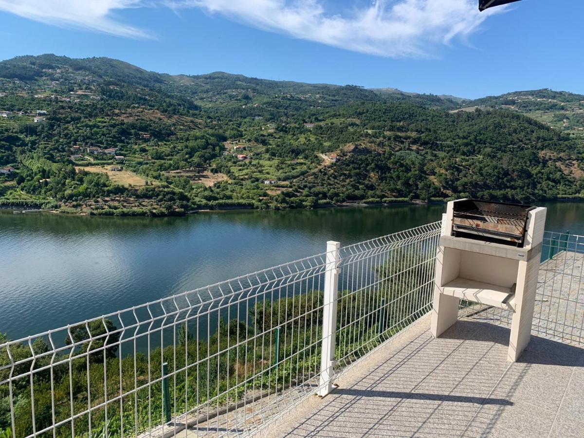 Douro Nest Houses คาลดาสดีแอร์กอส ภายนอก รูปภาพ